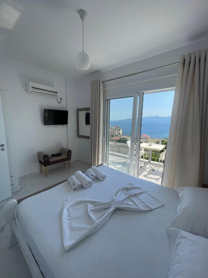 Villa Eden Breeze Sarande Exterior photo